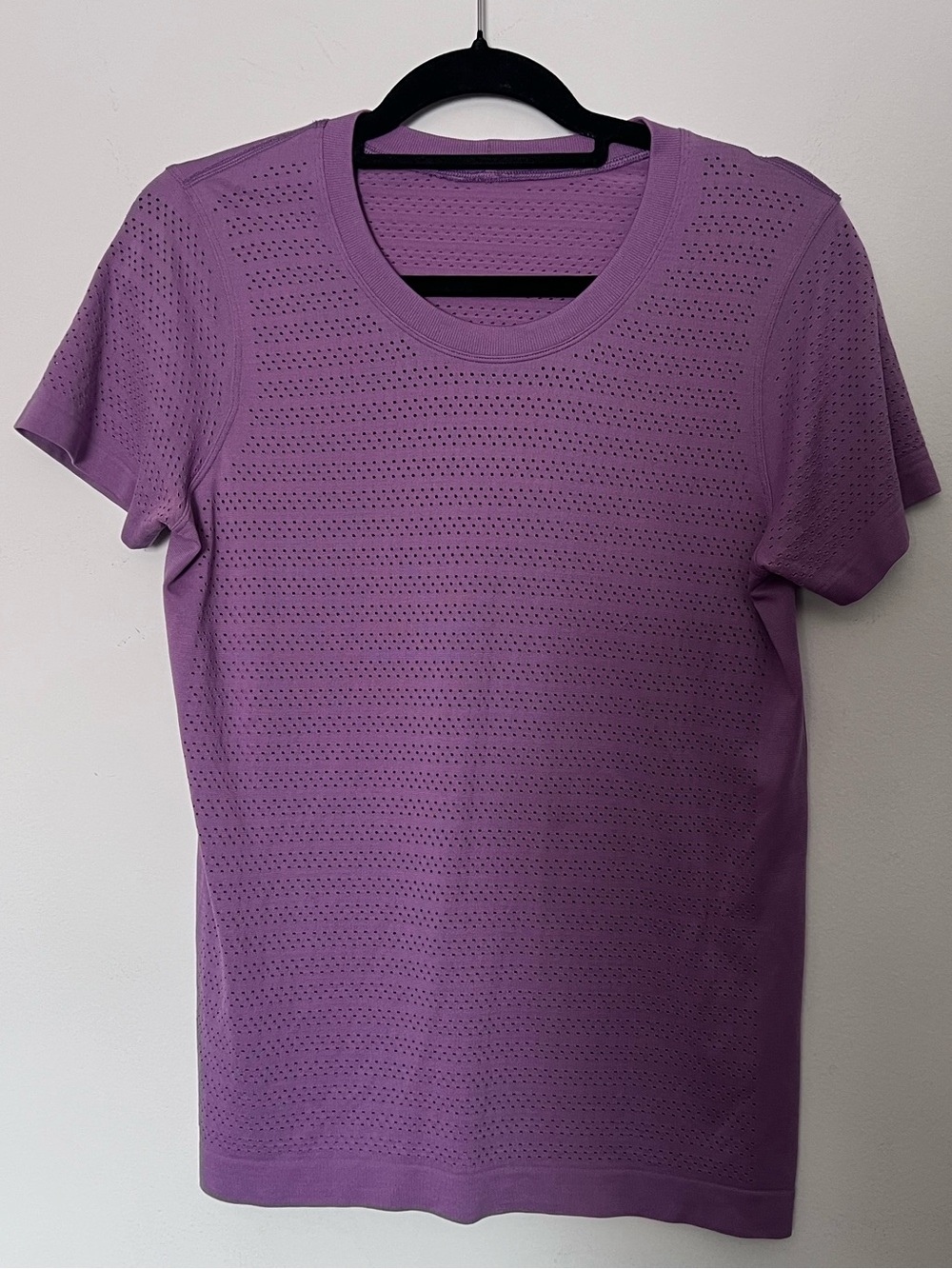 lululemon athletica Lavender Laser Cut Short Sleeve Tee